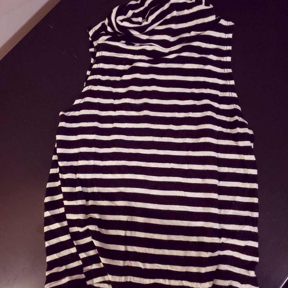 Turtle neck tank